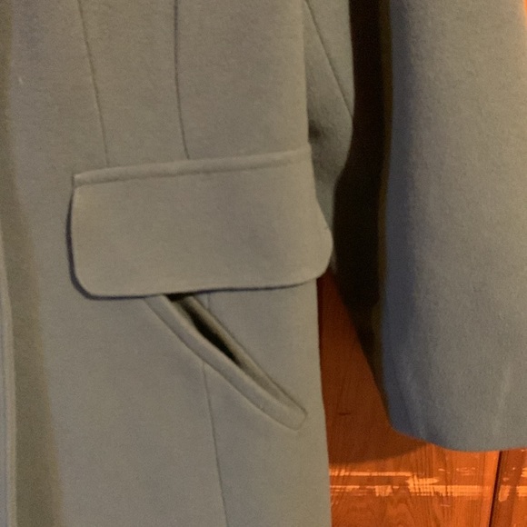 Artifacts 70% Virgin wool coat - Picture 3 of 13